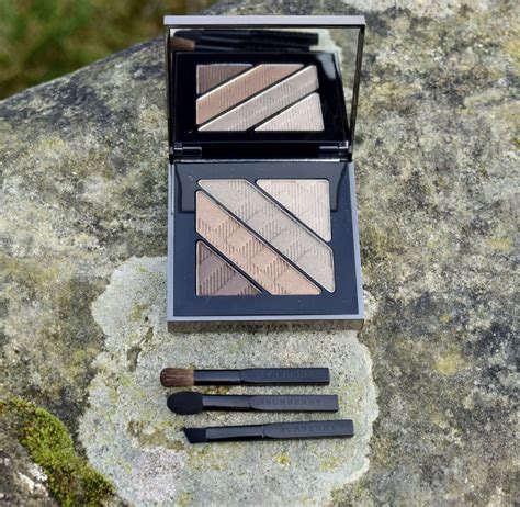burberry complete eye palette smokey brown review